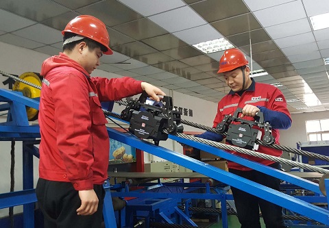 Sistema de monitoreo automático en línea de banda tranportadora con nucléo de cables de acero
